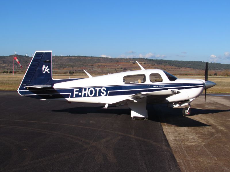 Mooney M20J F-HOTS