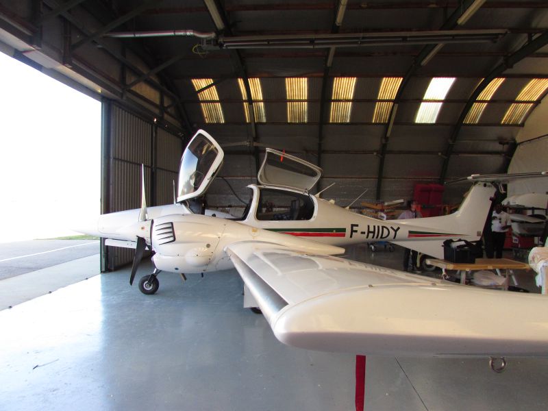 Diamond DA42 F-HIDY Astontec Astonfly