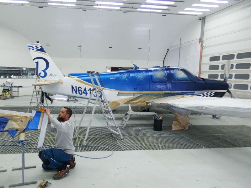 Beechcraft Bonanza G36 N6413J peinture aéronautique aeronautical paint aerostyll