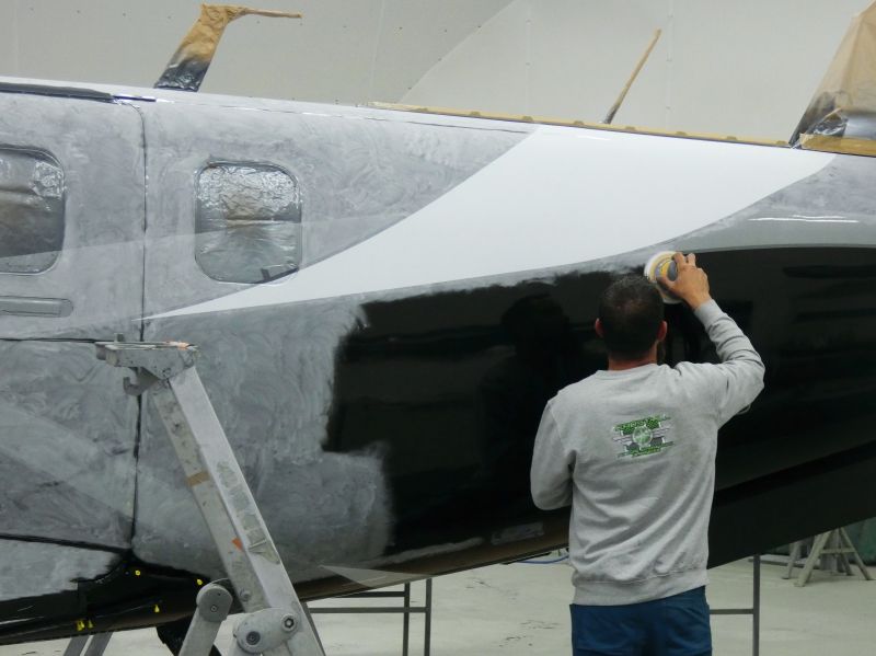 Däher TBM 700 F-GLAT peinture aéronautique aeronautical paint aerostyll