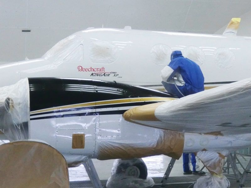 Beechcraft 90 C F-GCGA peinture aéronautique par AEROSTYLL