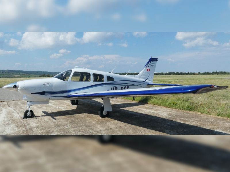 PA28 Piper Arrow II HB-PCC painted by paint peint par AEROSTYLL