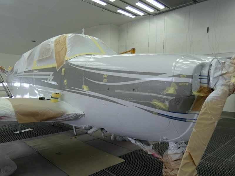 Beechcraft 35D F-HIDG peinture par paint bu Aerostyll peinture aéronautique de prestige aeronautical paint