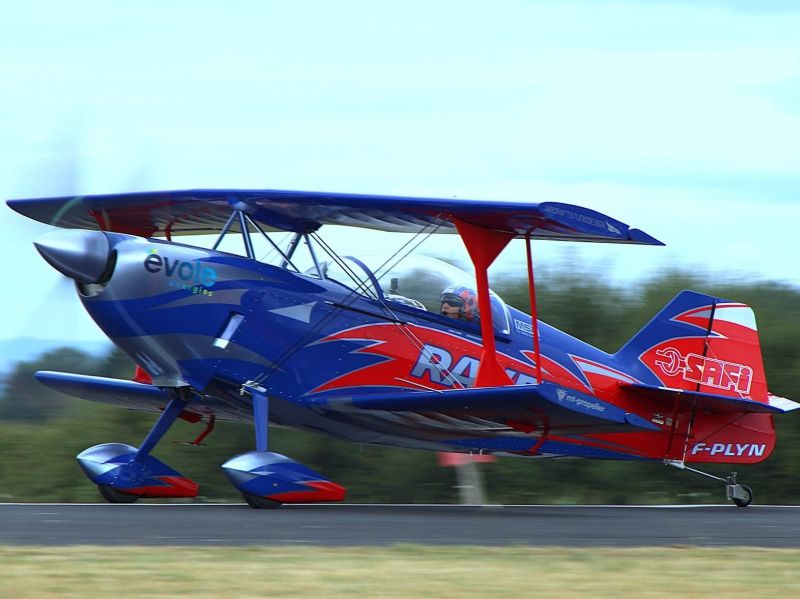 peinture aéronautique aeronautical paint aerostyll TBM 850 N850LD avion de voltige aerobatic plane