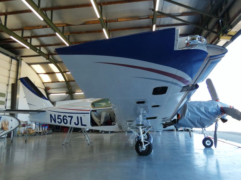 Beechcraft Baron N567JL peinture aéronautique aeronautical paint aerostyll