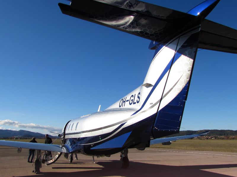 Pilatus PC12 OH-GLS