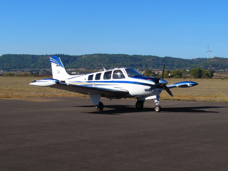 Beechcraft G36 N96VF