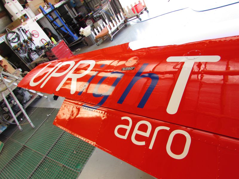 SIAI-Marchetti SF260D F-HIUP UpRight Aero