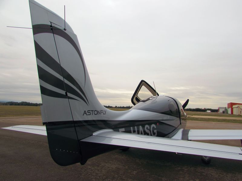 Cirrus SR-22 F-HASG ASTONTEC ASTONFLY