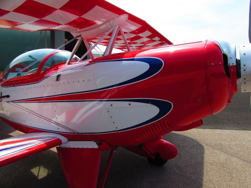 Pitts S-2B F-HXZM