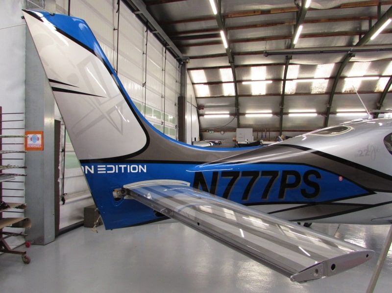 Cirrus SR22 GX N777PS peinture Aerostyll