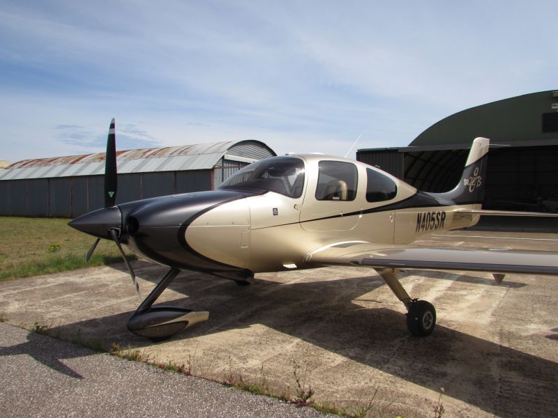 Cirrus SR22 N405SR