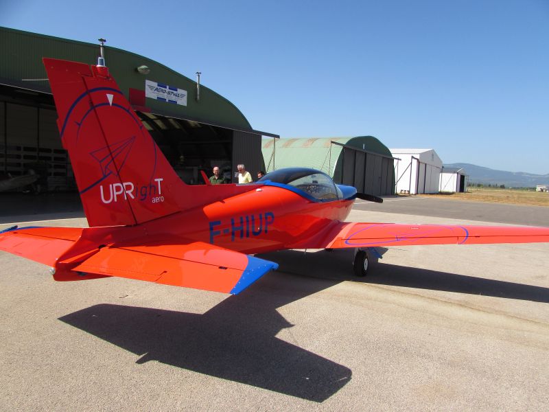 SIAI-Marchetti SF260D F-HIUP UpRight Aero