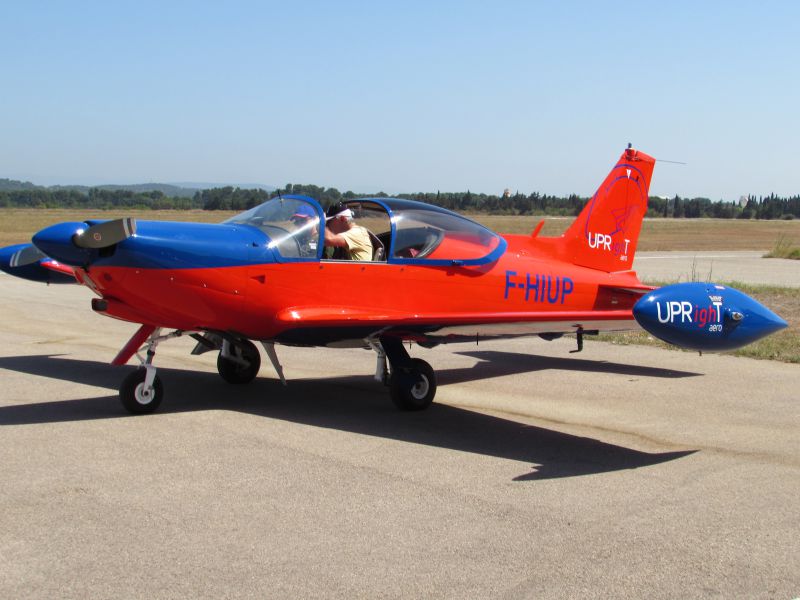 SIAI-Marchetti SF260D F-HIUP UpRight Aero