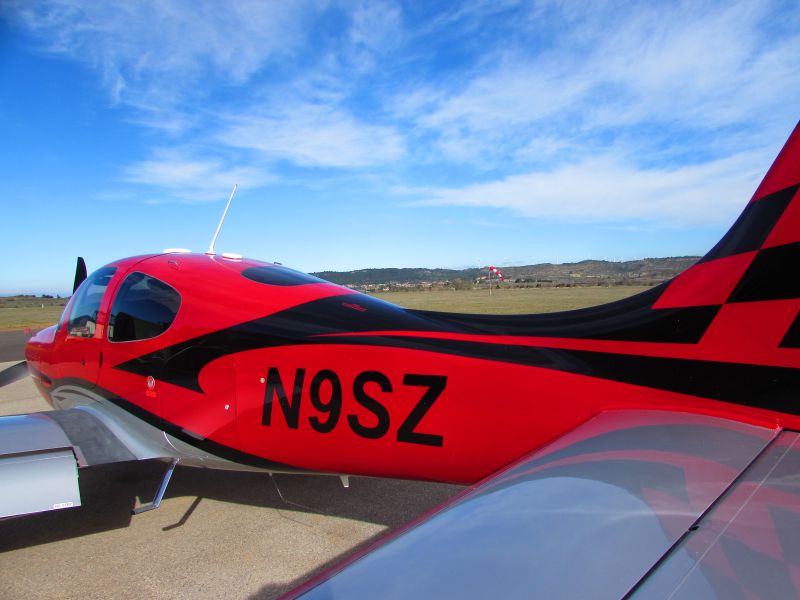 Cirrus SR-22 GTS N9SZ