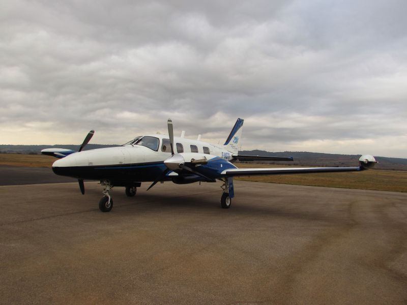 Piper PA-31 T Cheyenne II F-HSTI Topographie