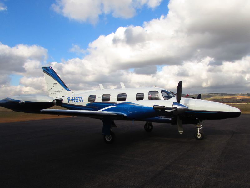 Piper PA-31 T Cheyenne II F-HSTI Topographie